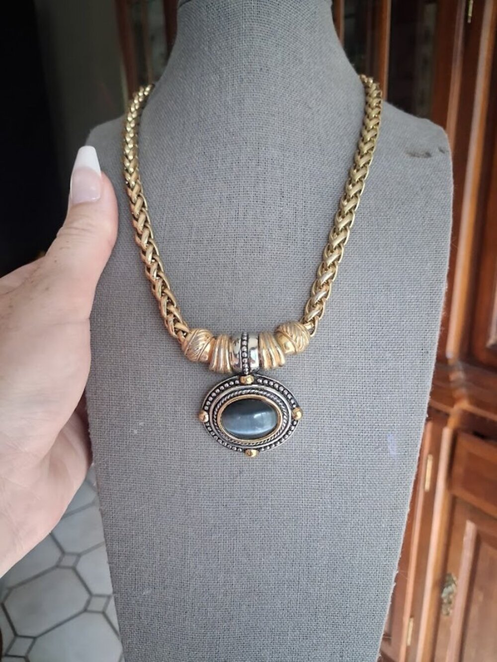 Unusual 16 inch Statement necklace